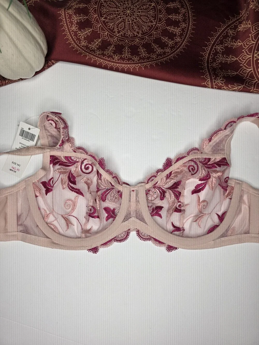 Soma Bra Sensuous Lace Unlined Pink Floral Embroidery Size 34C NWT